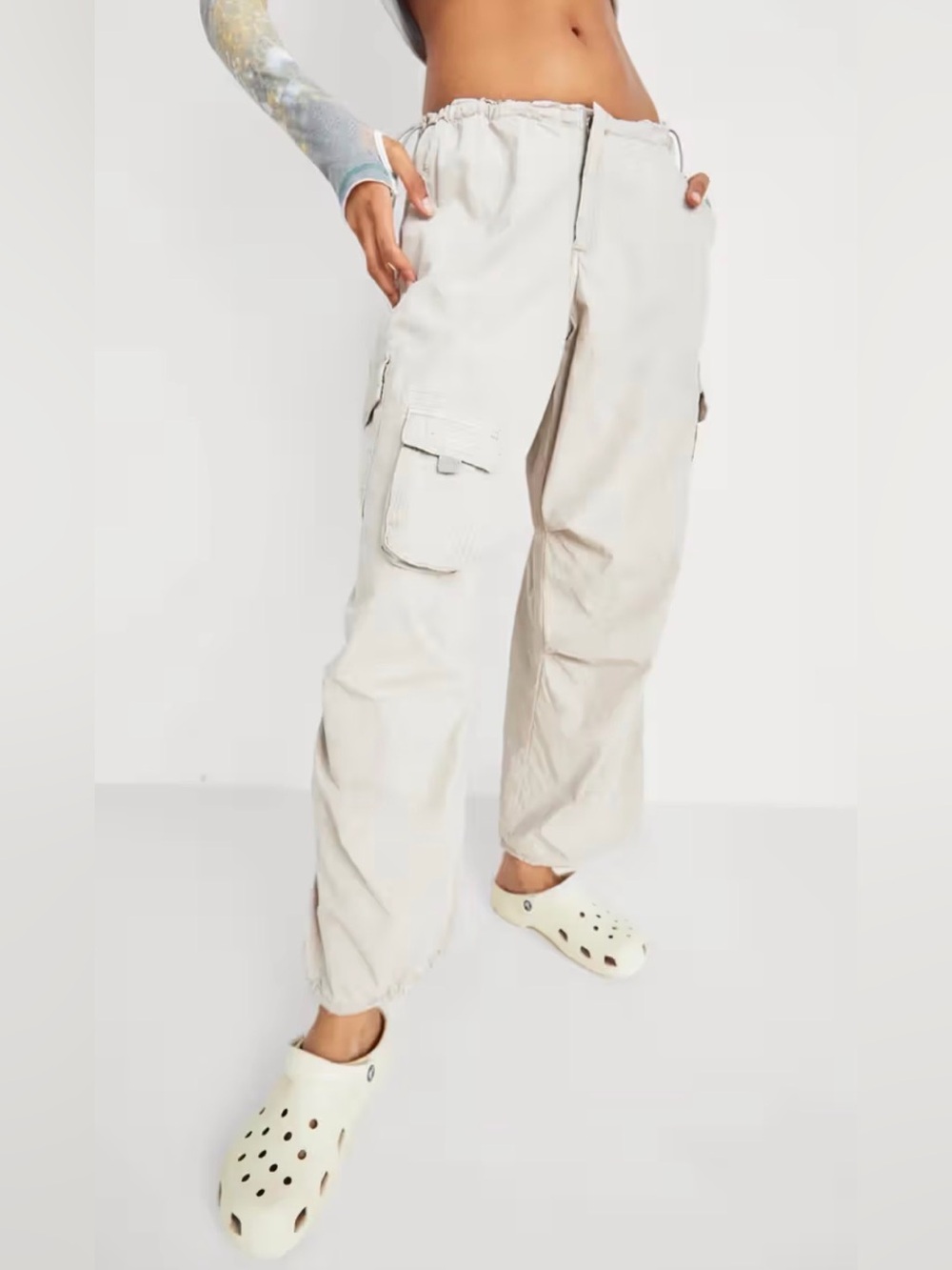 Urban Outfitters BDJ Jeans High-Rise Wide Cargo Pants in Light Beige XS